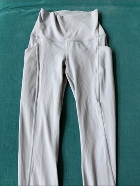 Lululemon blue grey 7/8 length leggings